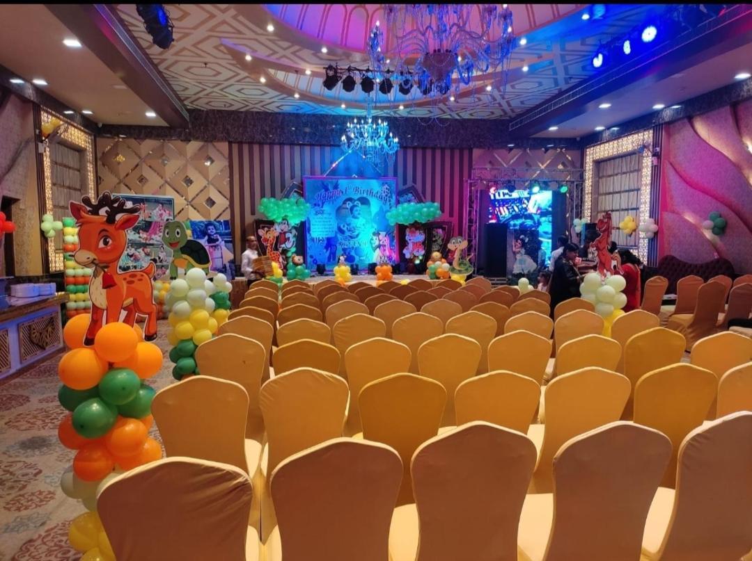 Hotel Sanjay Galaxy,Kanpur Ngoại thất bức ảnh