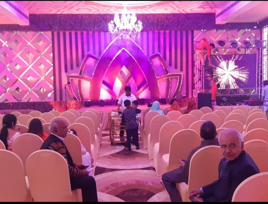 Hotel Sanjay Galaxy,Kanpur Ngoại thất bức ảnh