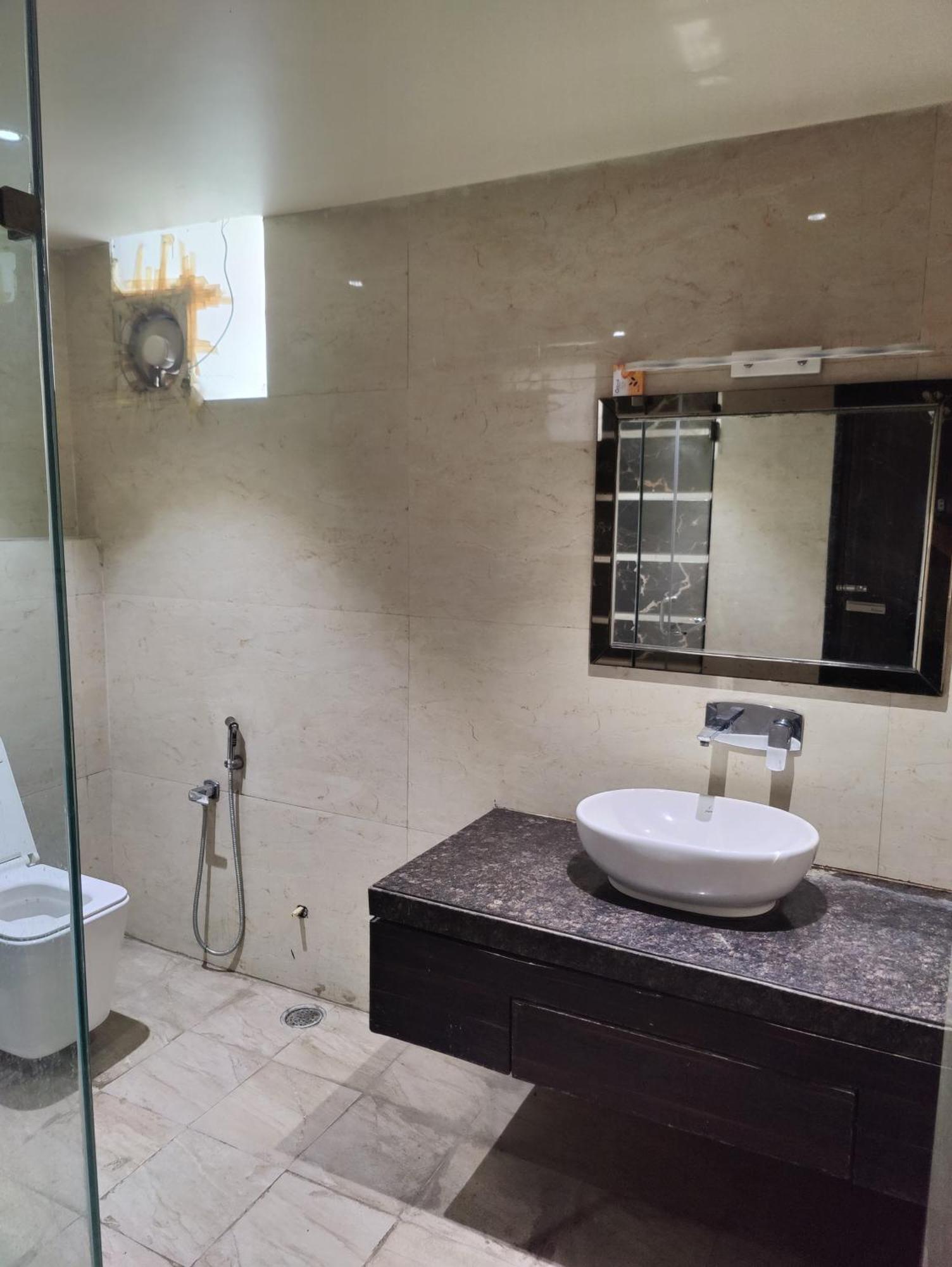Hotel Sanjay Galaxy,Kanpur Ngoại thất bức ảnh
